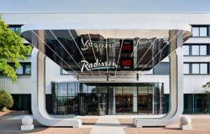 Radisson Hotel Group Converts Park Inn Heathrow to Dual-Brand Radisson RED and First UK Radisson